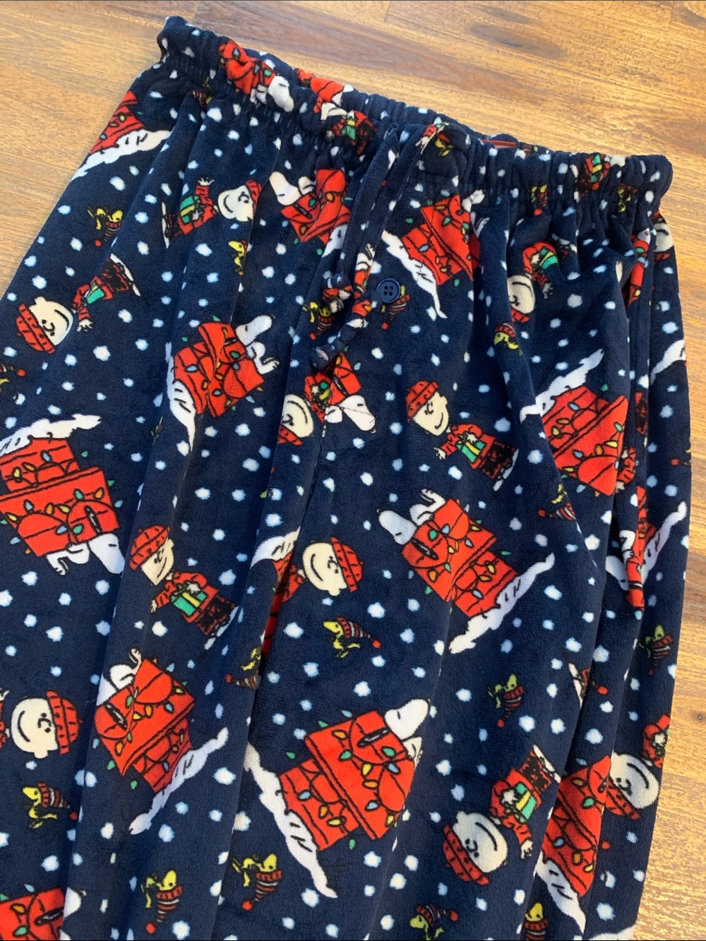 Peanuts Charlie Brown Christmas fleece pants.